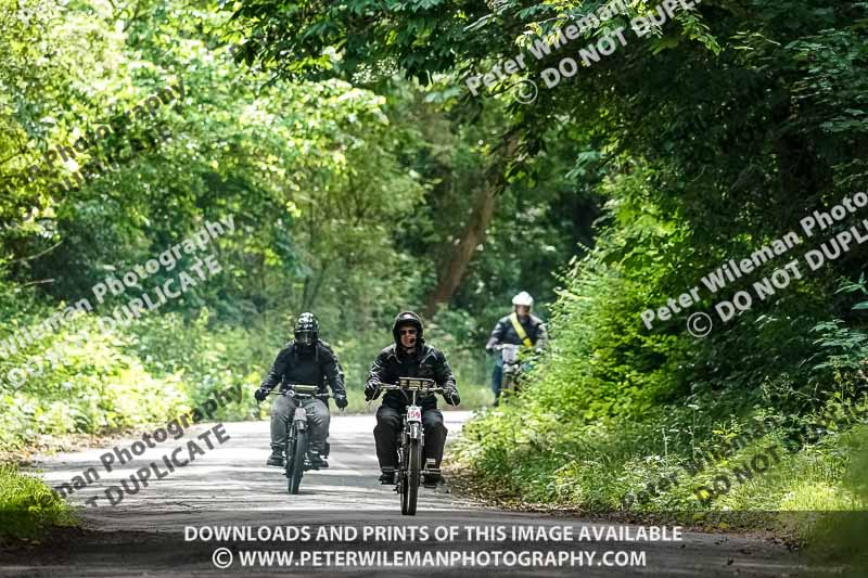 Vintage motorcycle club;eventdigitalimages;no limits trackdays;peter wileman photography;vintage motocycles;vmcc banbury run photographs